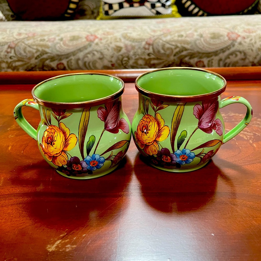 Charming MacKenzie Childs Green Flower Market Floral Green Mugs Set